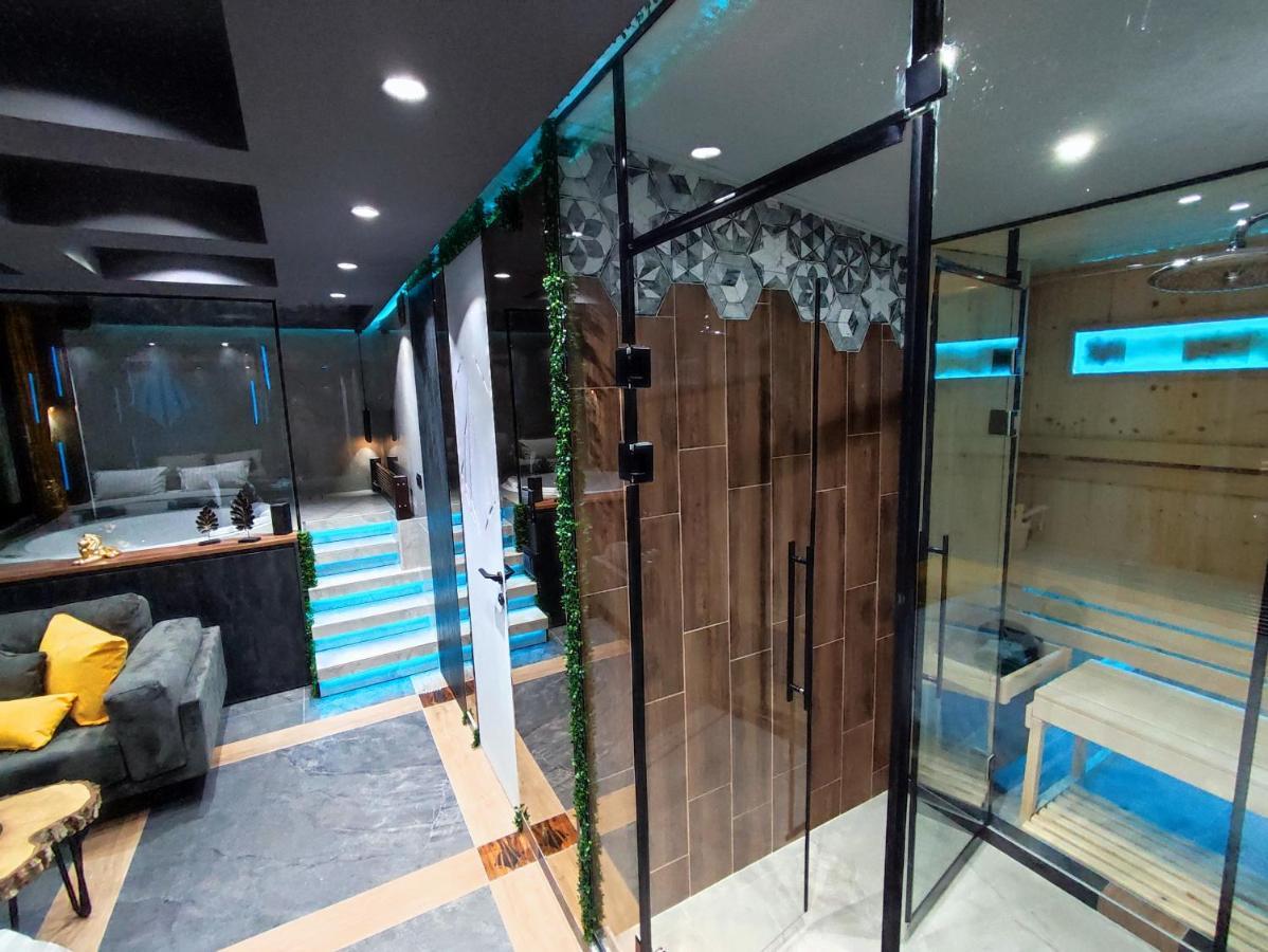 Pentlux - Spa Penthouse In The Heart Of Skopje Exterior foto