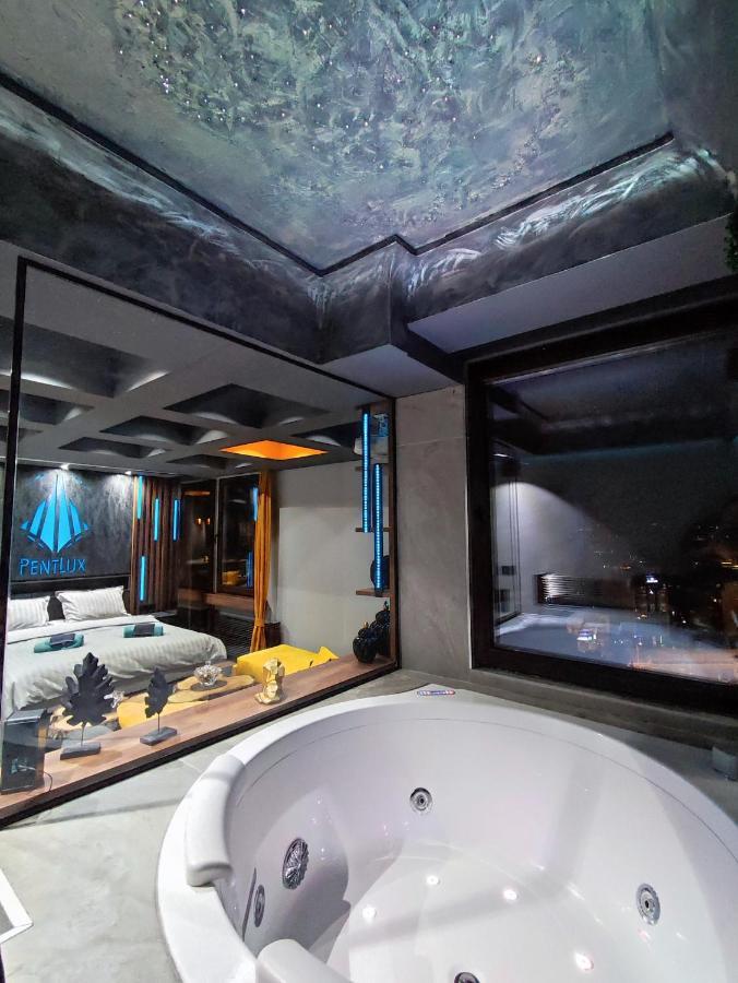 Pentlux - Spa Penthouse In The Heart Of Skopje Exterior foto