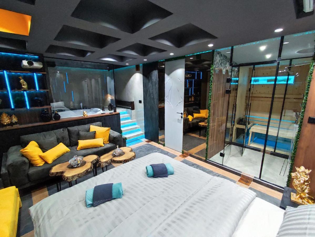 Pentlux - Spa Penthouse In The Heart Of Skopje Exterior foto