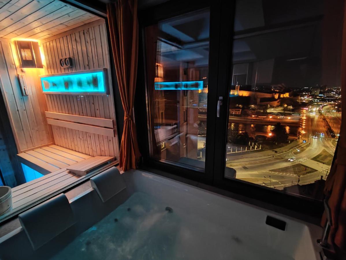 Pentlux - Spa Penthouse In The Heart Of Skopje Exterior foto