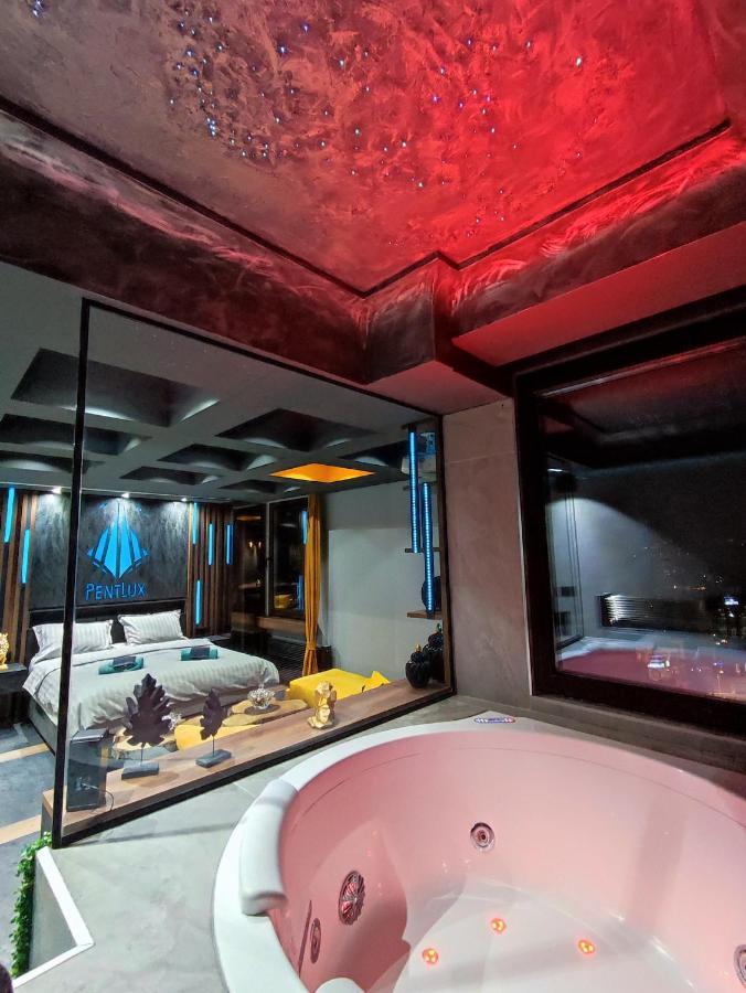 Pentlux - Spa Penthouse In The Heart Of Skopje Exterior foto