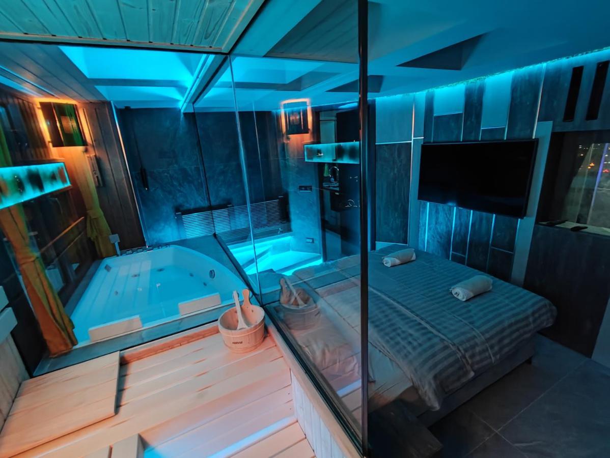 Pentlux - Spa Penthouse In The Heart Of Skopje Exterior foto